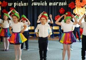 "Pożegnania nadszedł czas...." - grupa VI