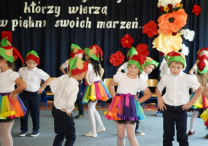 "Pożegnania nadszedł czas...." - grupa VI
