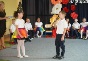 "Pożegnania nadszedł czas...." - grupa VI