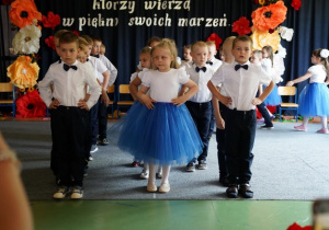 "Pożegnania nadszedł czas...." - grupa VI