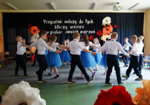 "Pożegnania nadszedł czas...." - grupa VI