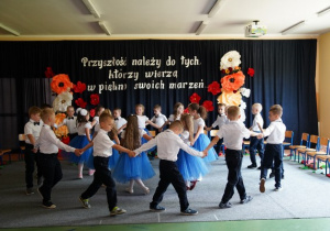 "Pożegnania nadszedł czas...." - grupa VI