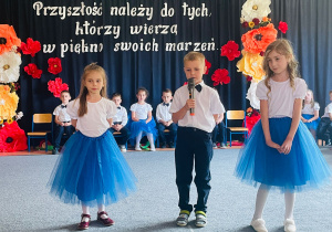 "Pożegnania nadszedł czas...." - grupa VI