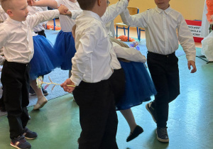 Uroczystość zakończenia przedszkola w Grupie VII