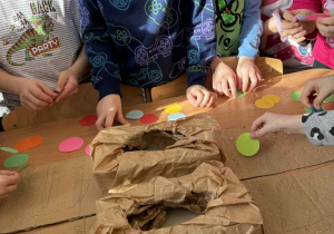 "Zabawa bez zabawek"- podsumowanie innowacji pedagogicznej w grupie VII