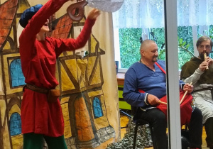 Spotkania z Kulturką - Czy w koronie jest do twarzy?