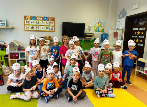 Poznajemy zawód pielęgniarki, czyli spotkanie z mamusią Antosi w gr. XII w ramach preorientacji zawodowej