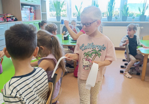 Poznajemy zawód pielęgniarki, czyli spotkanie z mamusią Antosi w gr. XII w ramach preorientacji zawodowej