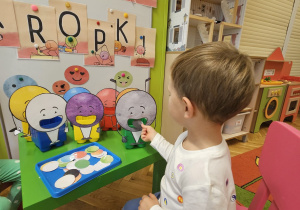„Dzień Kropki – święto kreatywności” grupa VII