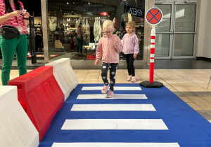 Przedszkolaki z grupy XII w Bezpiecznym Miasteczku Przedsiębiorczości