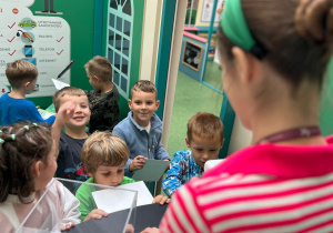 Przedszkolaki z grupy XII w Bezpiecznym Miasteczku Przedsiębiorczości