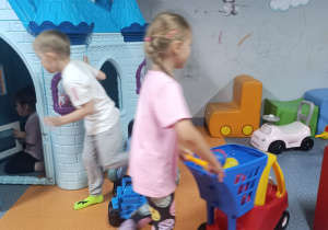 Świętujemy Dzień Chłopca w gr. XI i XII w ramach Tygodnia Budowania Relacji