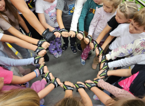 „Kijki w małych rączkach” – Starszaki na start – gr. IV