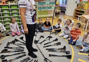 „Kijki w małych rączkach” – Starszaki na start – gr. IV