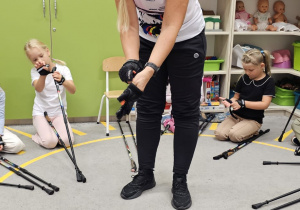 „Kijki w małych rączkach” – Starszaki na start – gr. IV