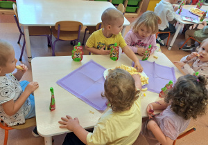 "Mam super moce... i dzielę się nimi". Świętujemy Dzień Chłopaka w ramach Tygodnia Budowania Relacji - grupa IX