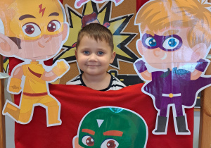 "Mam super moce... i dzielę się nimi". Świętujemy Dzień Chłopaka w ramach Tygodnia Budowania Relacji - grupa IX
