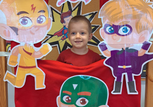 "Mam super moce... i dzielę się nimi". Świętujemy Dzień Chłopaka w ramach Tygodnia Budowania Relacji - grupa IX