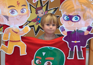 "Mam super moce... i dzielę się nimi". Świętujemy Dzień Chłopaka w ramach Tygodnia Budowania Relacji - grupa IX