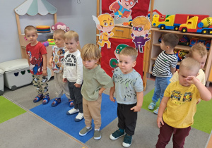 "Mam super moce... i dzielę się nimi". Świętujemy Dzień Chłopaka w ramach Tygodnia Budowania Relacji - grupa IX