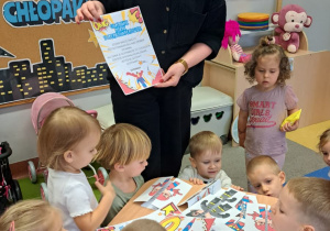 "Mam super moce... i dzielę się nimi". Świętujemy Dzień Chłopaka w ramach Tygodnia Budowania Relacji - grupa IX