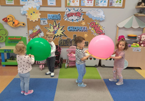"Mam super moce... i dzielę się nimi". Świętujemy Dzień Chłopaka w ramach Tygodnia Budowania Relacji - grupa IX