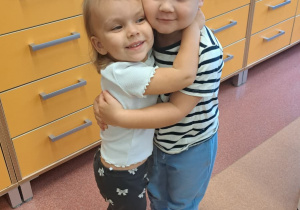 "Mam super moce... i dzielę się nimi". Świętujemy Dzień Chłopaka w ramach Tygodnia Budowania Relacji - grupa IX