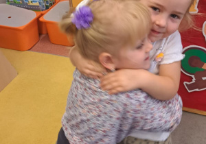 "Mam super moce... i dzielę się nimi". Świętujemy Dzień Chłopaka w ramach Tygodnia Budowania Relacji - grupa IX