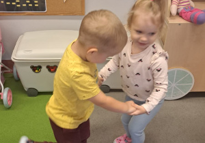 "Mam super moce... i dzielę się nimi". Świętujemy Dzień Chłopaka w ramach Tygodnia Budowania Relacji - grupa IX
