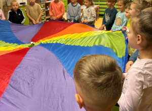 „Razem możemy więcej - uczymy się współpracy” w ramach Tygodnia Budowania Relacji – zajęcia w grupie VI