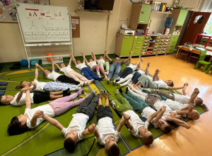 "Mosty zaufania"- zajęcia z wykorzystaniem metody W. Sherborne w gr. VI