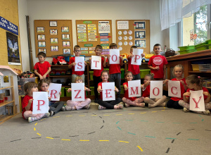 "Słowa też ranią"- Ogólnopolska kampania "Dzieciństwo bez przemocy" gr III