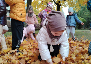 Projekt edukacyjny "Pod jesiennym parasolem"