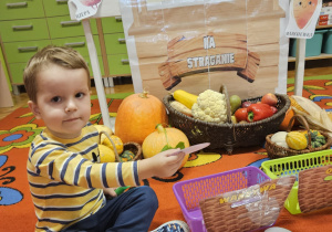 „Dotykam, słucham, czuję – jesień”