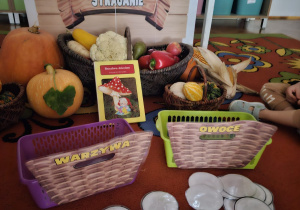 „Dotykam, słucham, czuję – jesień”