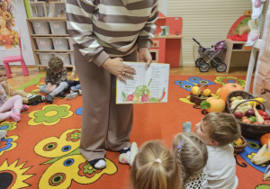 „Dotykam, słucham, czuję – jesień”