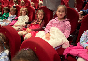 Spektakl teatralny pt.: "Przygody Baltazara" w KDK- gr. IV, V, XI i XII