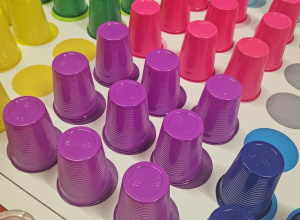 Kodowanie z kubeczkami – Code Week w grupie VII