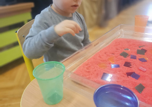 Kodowanie z kubeczkami – Code Week w grupie VII