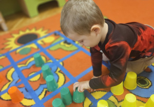 Kodowanie z kubeczkami – Code Week w grupie VII