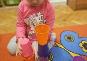 Kodowanie z kubeczkami – Code Week w grupie VII