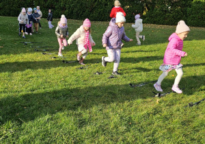 „Kijki w małych rączkach” – Nordic Walking dla przedszkolaków – gr. IV