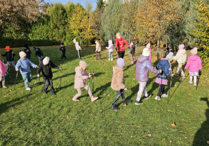 „Kijki w małych rączkach” – Nordic Walking dla przedszkolaków – gr. IV