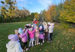 „Kijki w małych rączkach” – Nordic Walking dla przedszkolaków – gr. IV
