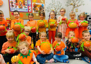 Dzień Dyni - zajęcia koleżeńskie w gr. XI i XII