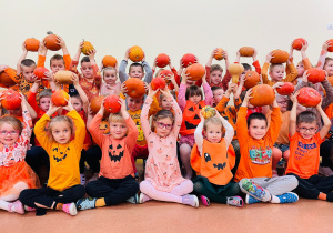 Dzień Dyni - zajęcia koleżeńskie w gr. XI i XII