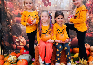 Jesień + przedszkolaki = sesja fotograficzna w gr. XI :)