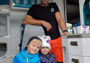 Pierwsza pomoc, czyli wizyta ratownika medycznego w przedszkolu - gr. XI i XII