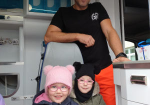 Pierwsza pomoc, czyli wizyta ratownika medycznego w przedszkolu - gr. XI i XII