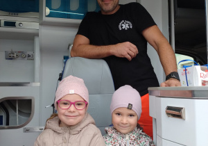 Pierwsza pomoc, czyli wizyta ratownika medycznego w przedszkolu - gr. XI i XII